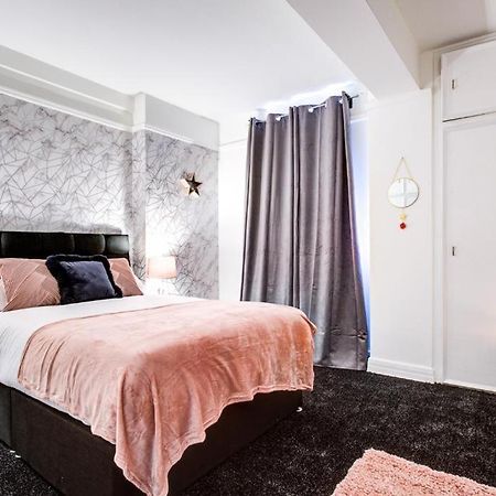 Hyde Park Apartment 2 Bedroom ลอนดอน ภายนอก รูปภาพ